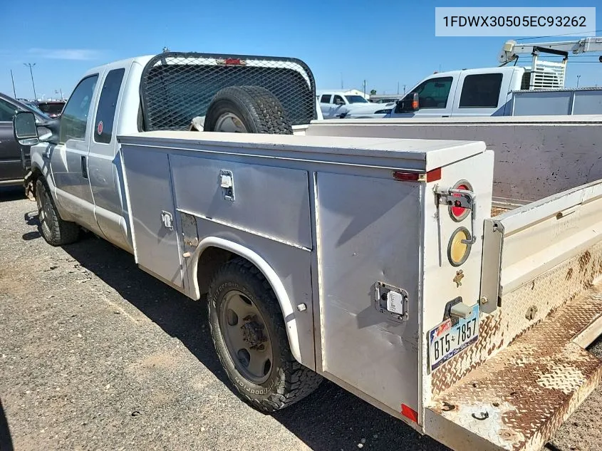 2005 Ford F350 Srw Super Duty VIN: 1FDWX30505EC93262 Lot: 40698018