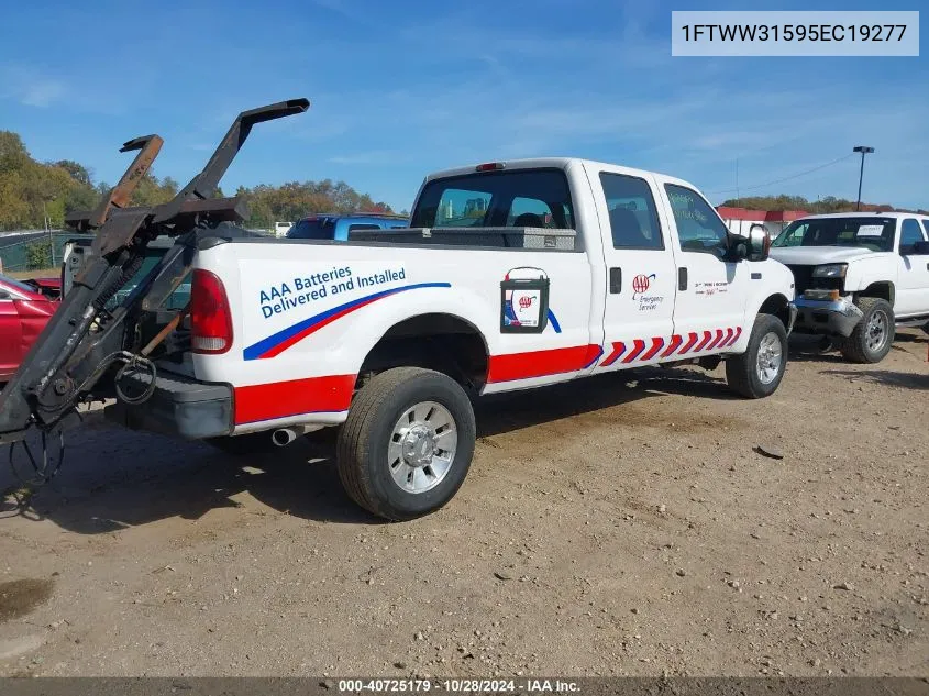 2005 Ford F-350 Lariat/Xl/Xlt VIN: 1FTWW31595EC19277 Lot: 40725179