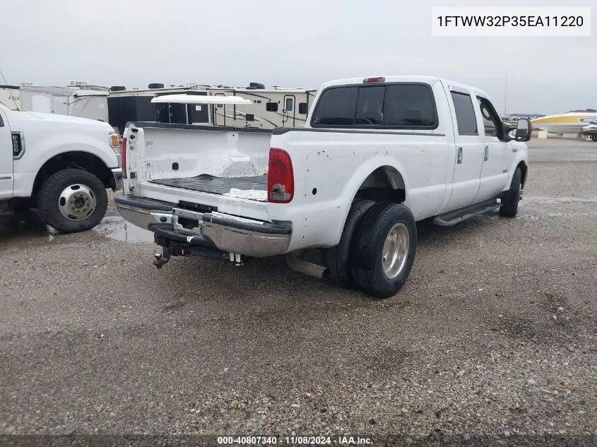 2005 Ford F-350 Lariat/Xl/Xlt VIN: 1FTWW32P35EA11220 Lot: 40807340