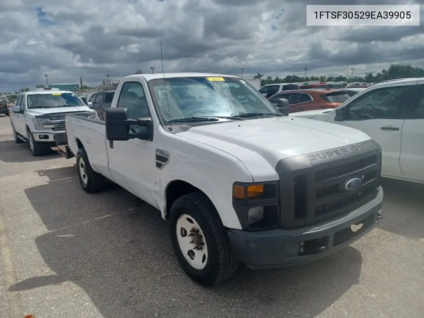 2009 Ford F-350 Xl/Xlt VIN: 1FTSF30529EA39905 Lot: 40588894