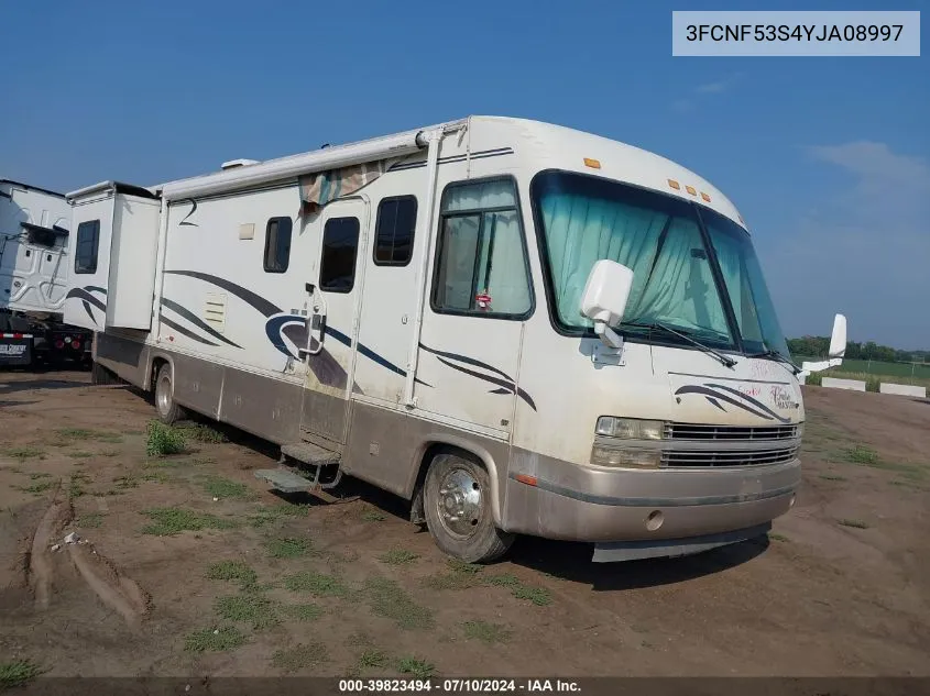 2000 Ford F550 Super Duty Stripped Chass VIN: 3FCNF53S4YJA08997 Lot: 39823494