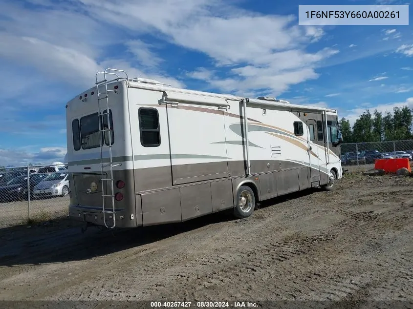 2006 Ford F550 Super Duty Stripped Chass VIN: 1F6NF53Y660A00261 Lot: 40257427