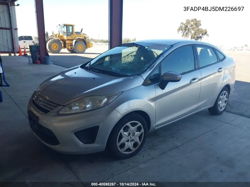 2013 Ford Fiesta Se VIN: 3FADP4BJ5DM226697 Lot: 40598267