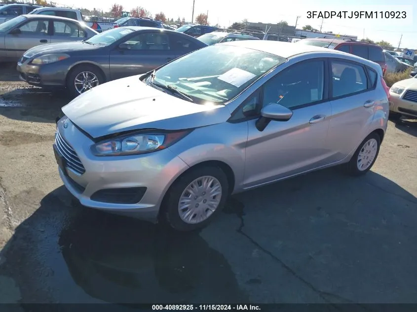 2015 Ford Fiesta S VIN: 3FADP4TJ9FM110923 Lot: 40892925