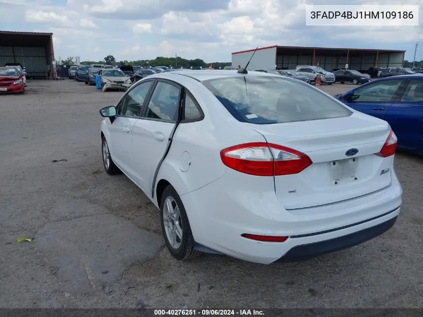 3FADP4BJ1HM109186 2017 Ford Fiesta Se