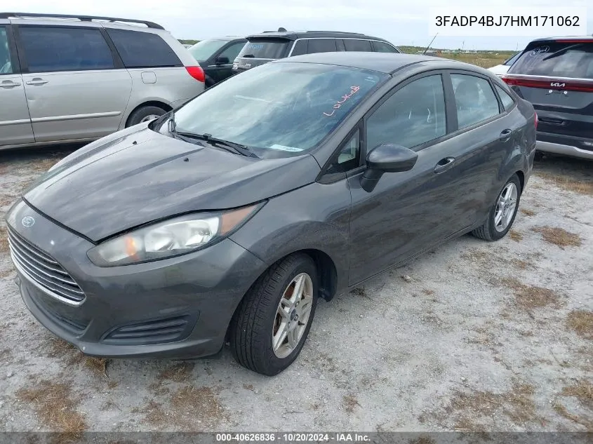 2017 Ford Fiesta Se VIN: 3FADP4BJ7HM171062 Lot: 40626836