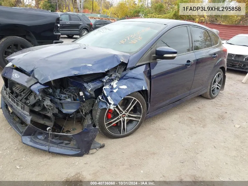 2017 Ford Focus St VIN: 1FADP3L9XHL295858 Lot: 40736068