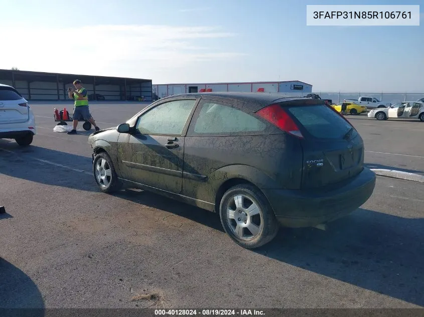 2005 Ford Focus Zx3 VIN: 3FAFP31N85R106761 Lot: 40128024