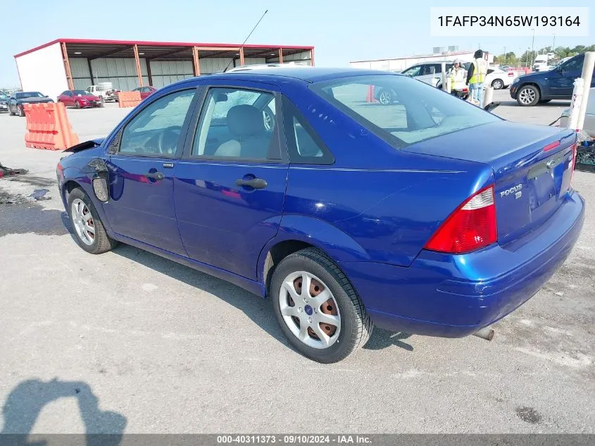 2005 Ford Focus Zx4 VIN: 1FAFP34N65W193164 Lot: 40311373