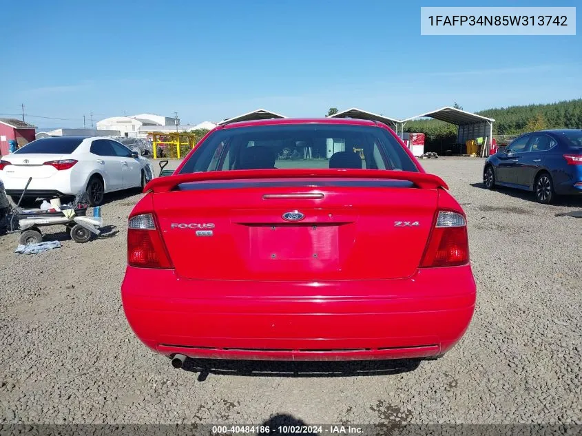 2005 Ford Focus Zx4 VIN: 1FAFP34N85W313742 Lot: 40484186