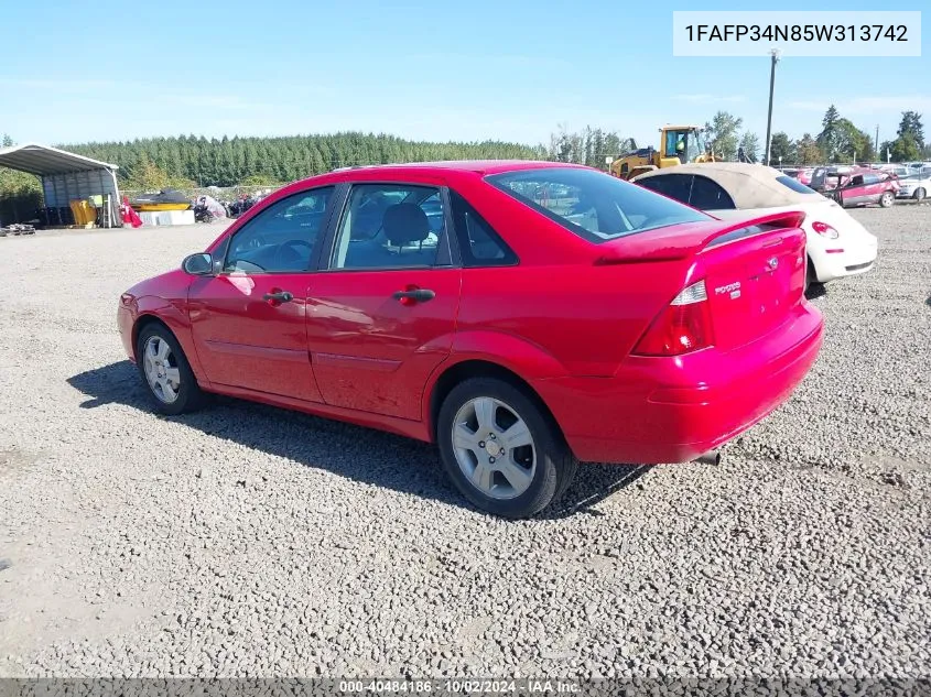 2005 Ford Focus Zx4 VIN: 1FAFP34N85W313742 Lot: 40484186