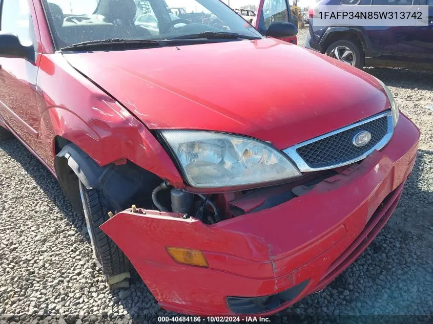 2005 Ford Focus Zx4 VIN: 1FAFP34N85W313742 Lot: 40484186