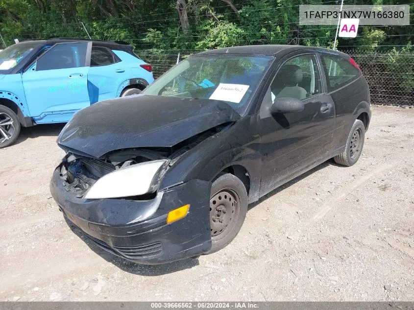 2007 Ford Focus S/Se/Ses VIN: 1FAFP31NX7W166380 Lot: 39666562