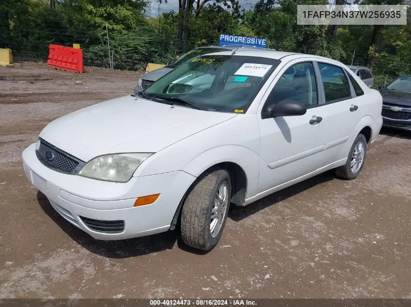 2007 Ford Focus S/Se/Ses VIN: 1FAFP34N37W256935 Lot: 40124473