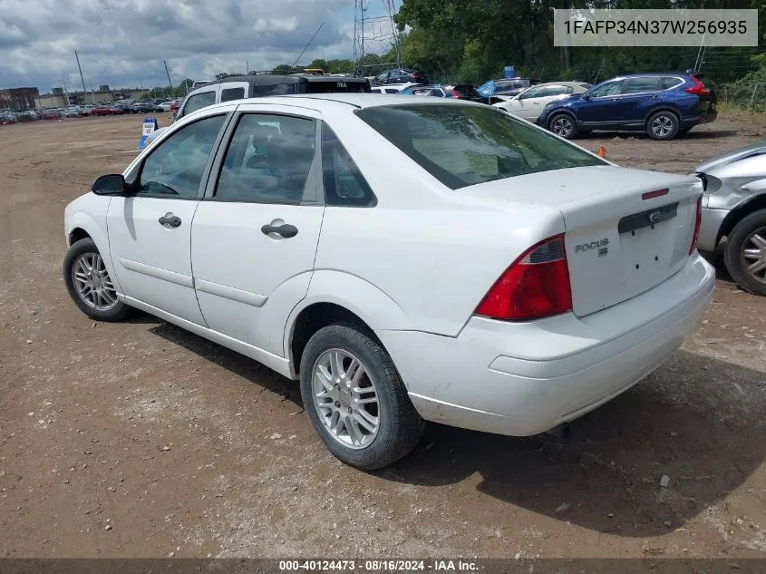 2007 Ford Focus S/Se/Ses VIN: 1FAFP34N37W256935 Lot: 40124473