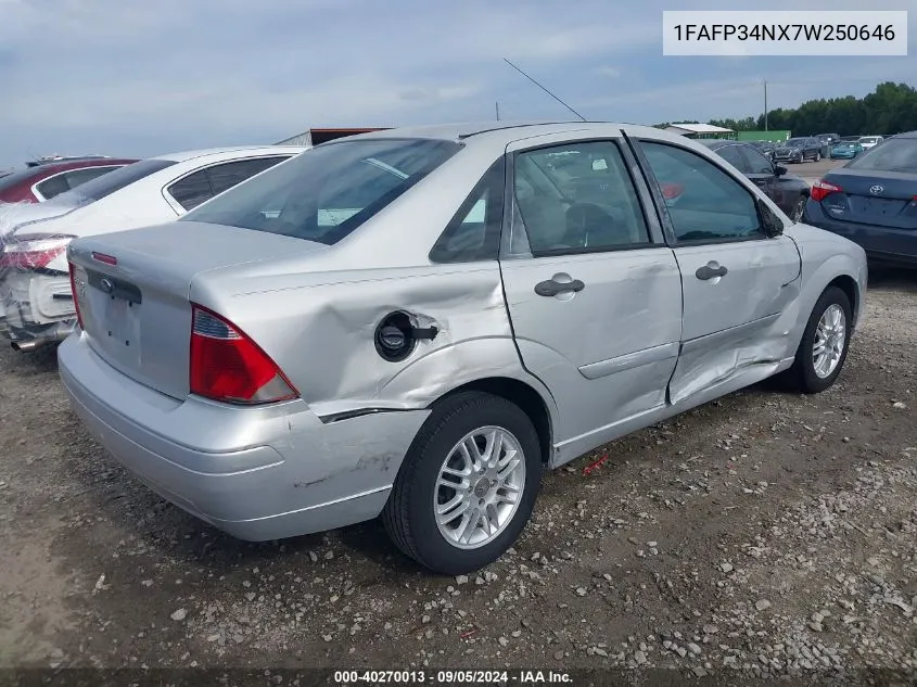 2007 Ford Focus S/Se/Ses VIN: 1FAFP34NX7W250646 Lot: 40270013