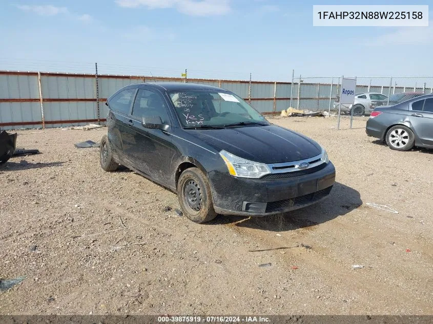 2008 Ford Focus S VIN: 1FAHP32N88W225158 Lot: 39875919