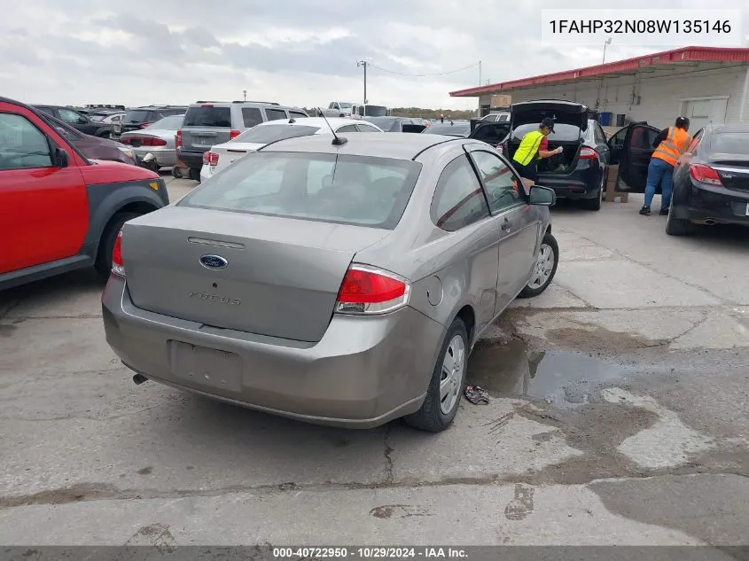 2008 Ford Focus S VIN: 1FAHP32N08W135146 Lot: 40722950