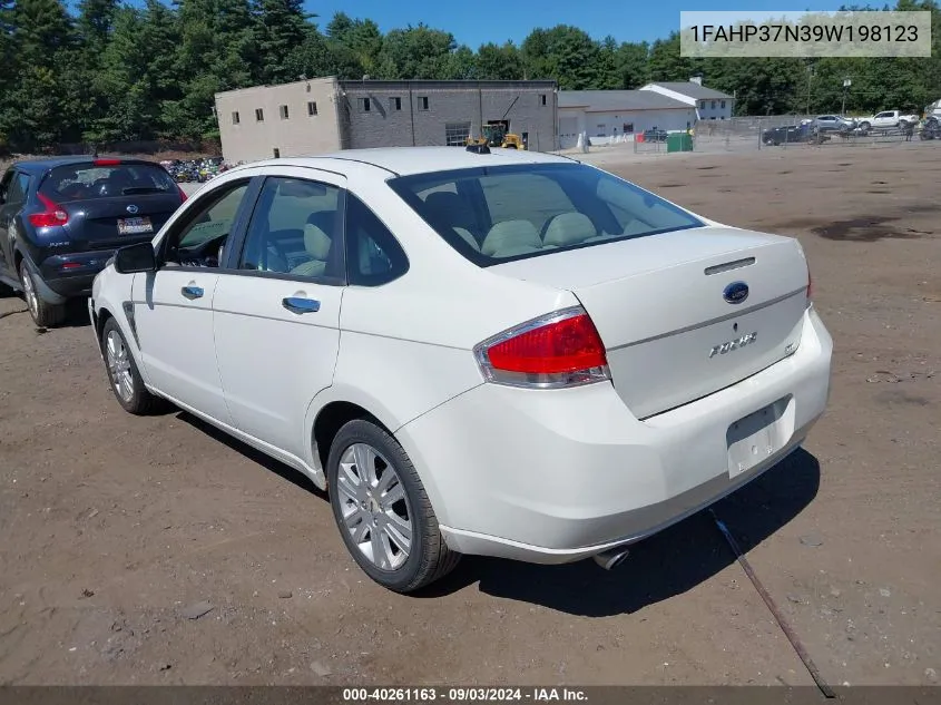 2009 Ford Focus Sel VIN: 1FAHP37N39W198123 Lot: 40261163