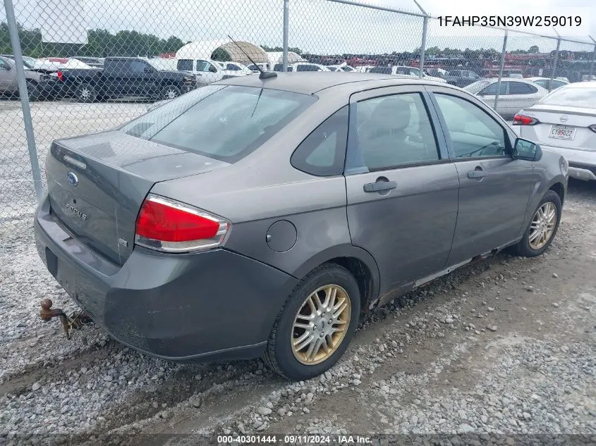 2009 Ford Focus Se VIN: 1FAHP35N39W259019 Lot: 40301444