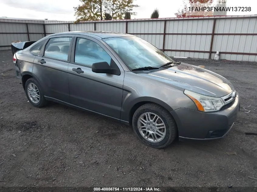 2010 Ford Focus Se VIN: 1FAHP3FN4AW137238 Lot: 40856754