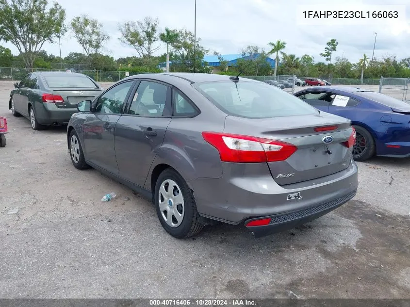 2012 Ford Focus S VIN: 1FAHP3E23CL166063 Lot: 40716406