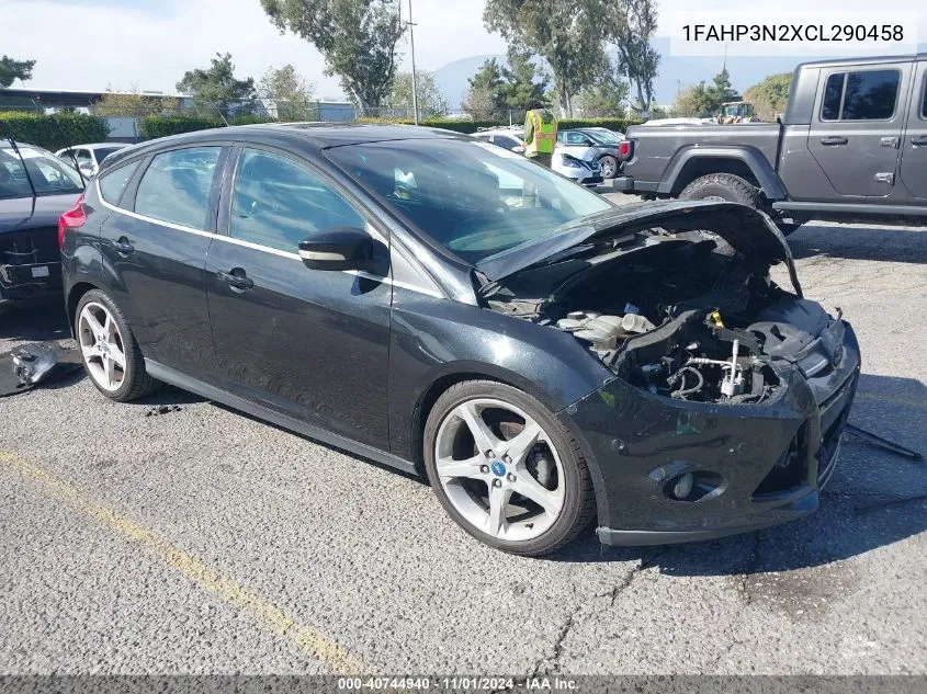 2012 Ford Focus Titanium VIN: 1FAHP3N2XCL290458 Lot: 40744940