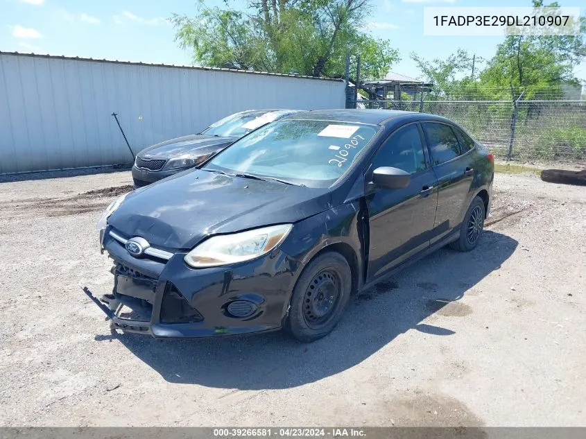 2013 Ford Focus S VIN: 1FADP3E29DL210907 Lot: 39266581