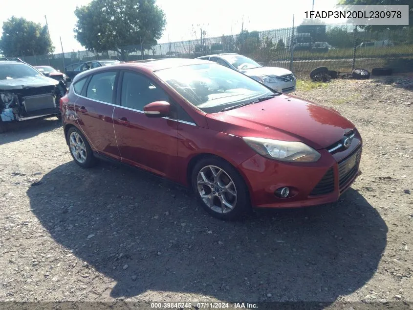 2013 Ford Focus Titanium VIN: 1FADP3N20DL230978 Lot: 39845245