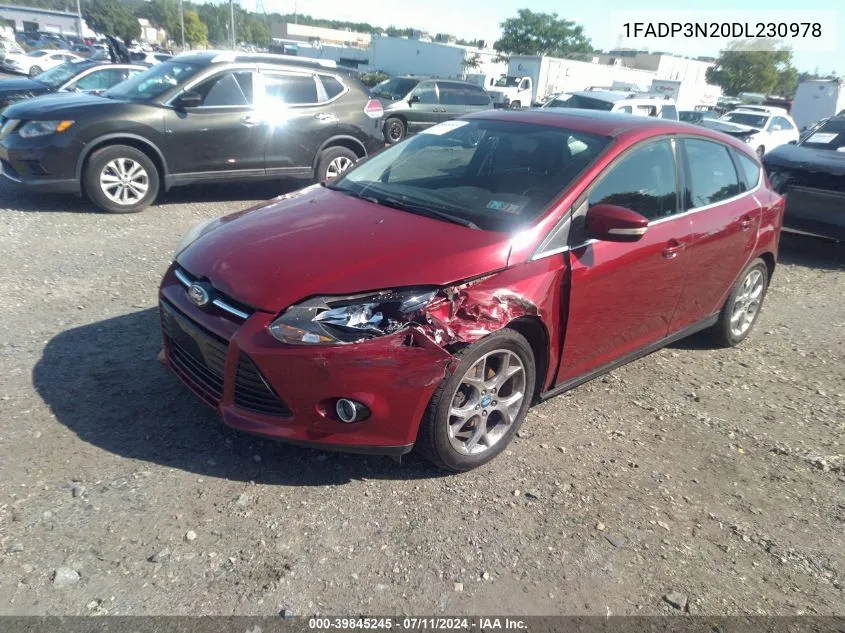 2013 Ford Focus Titanium VIN: 1FADP3N20DL230978 Lot: 39845245