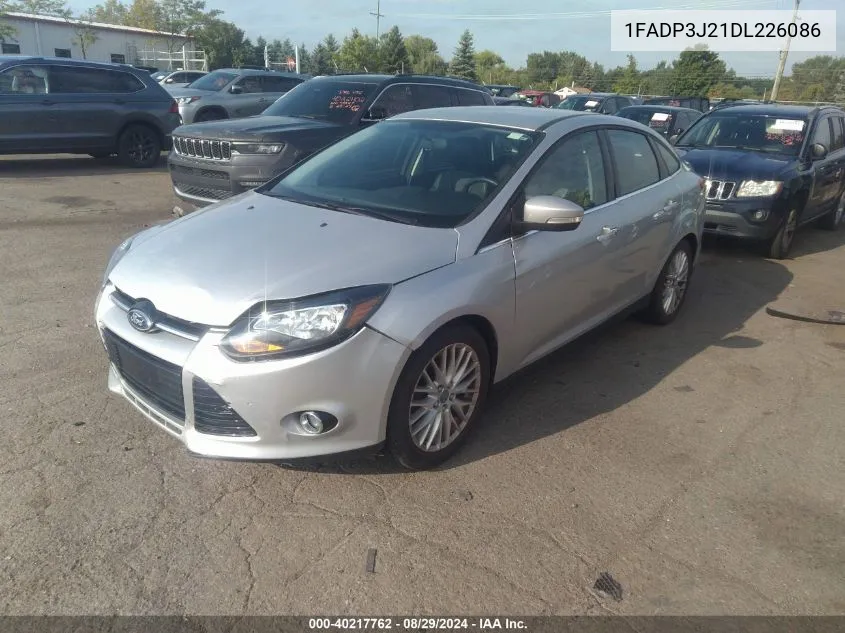 1FADP3J21DL226086 2013 Ford Focus Titanium