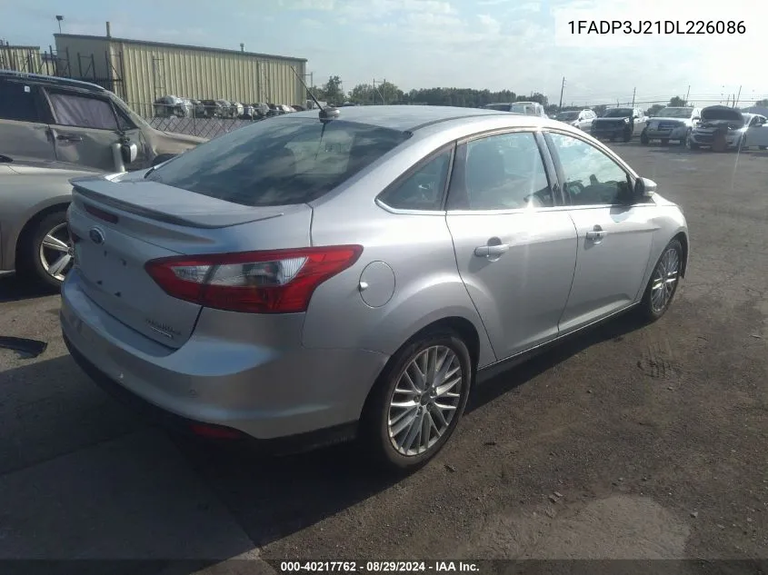 2013 Ford Focus Titanium VIN: 1FADP3J21DL226086 Lot: 40217762