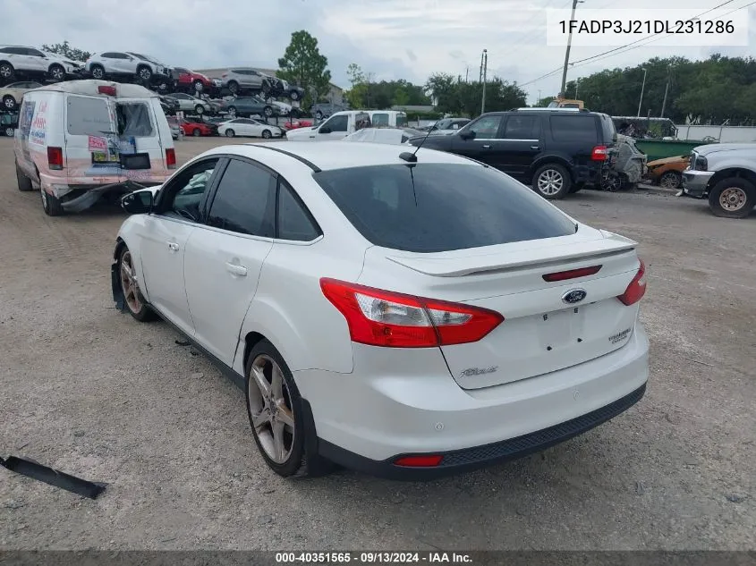 1FADP3J21DL231286 2013 Ford Focus Titanium