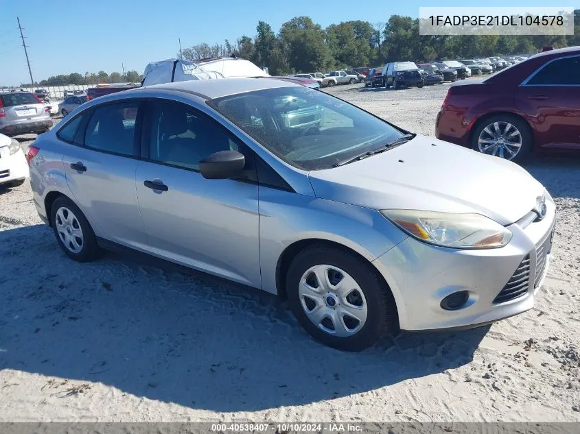 2013 Ford Focus VIN: 1FADP3E21DL104578 Lot: 40538407