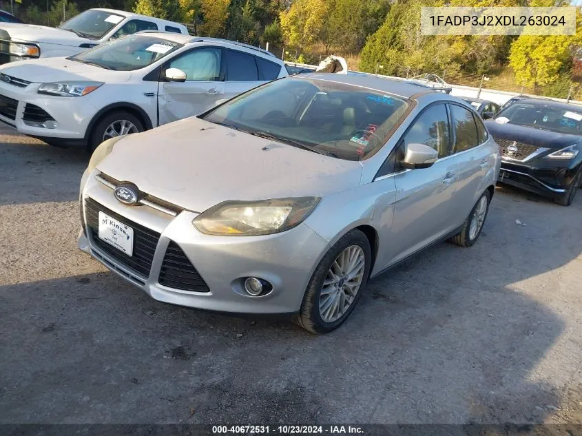 2013 Ford Focus Titanium VIN: 1FADP3J2XDL263024 Lot: 40672531