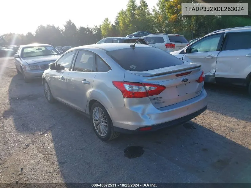 2013 Ford Focus Titanium VIN: 1FADP3J2XDL263024 Lot: 40672531