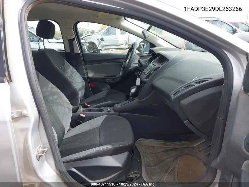 1FADP3E29DL263266 2013 Ford Focus