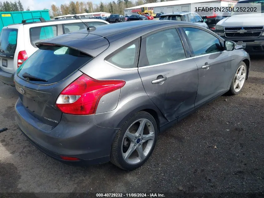 2013 Ford Focus Titanium VIN: 1FADP3N25DL252202 Lot: 40729232