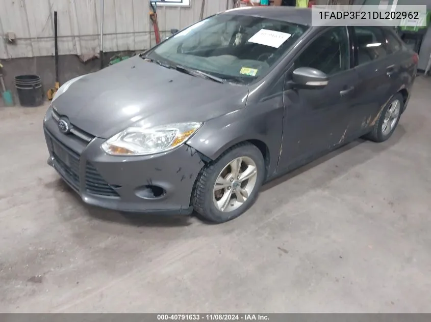 2013 Ford Focus Se VIN: 1FADP3F21DL202962 Lot: 40791633