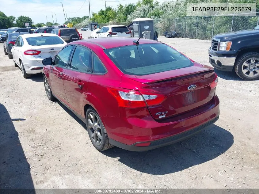 2014 Ford Focus Se VIN: 1FADP3F29EL225679 Lot: 39792489