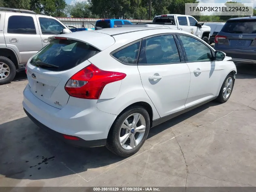 2014 Ford Focus Se VIN: 1FADP3K21EL229425 Lot: 39810329