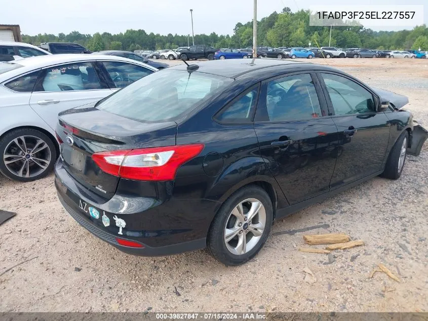 2014 Ford Focus Se VIN: 1FADP3F25EL227557 Lot: 39827847