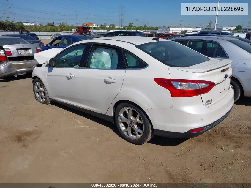 1FADP3J21EL228695 2014 Ford Focus Titanium