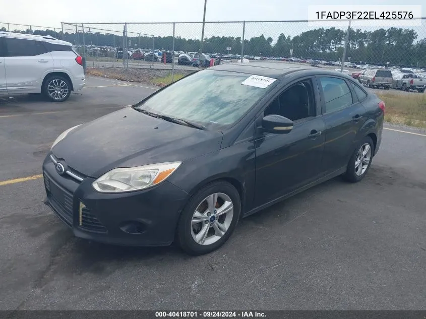 2014 Ford Focus Se VIN: 1FADP3F22EL425576 Lot: 40418701