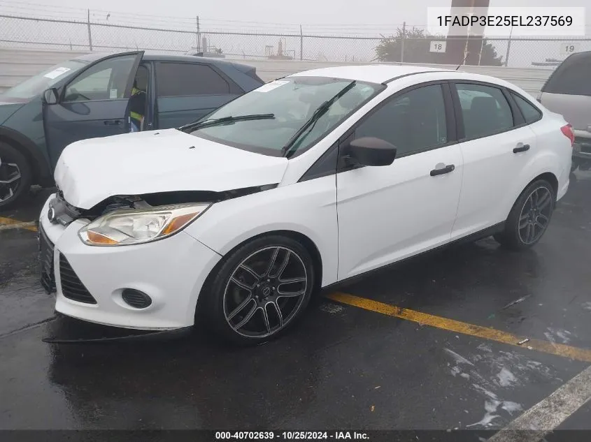 2014 Ford Focus S VIN: 1FADP3E25EL237569 Lot: 40702639