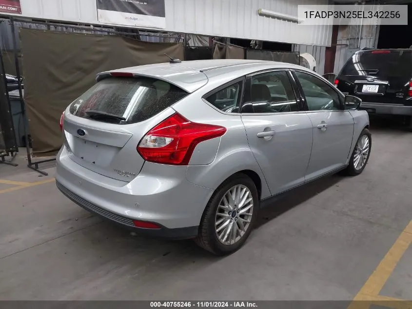 2014 Ford Focus Titanium VIN: 1FADP3N25EL342256 Lot: 40755246