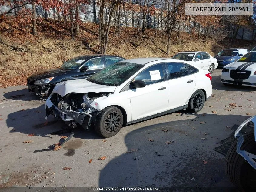 2014 Ford Focus S VIN: 1FADP3E2XEL205961 Lot: 40757628