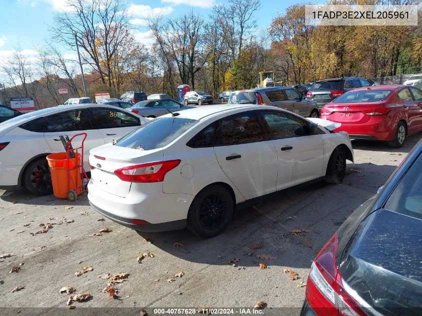 2014 Ford Focus S VIN: 1FADP3E2XEL205961 Lot: 40757628