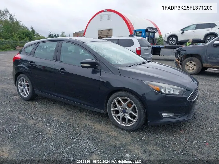 2015 Ford Focus Se VIN: 1FADP3K25FL371200 Lot: 12065110