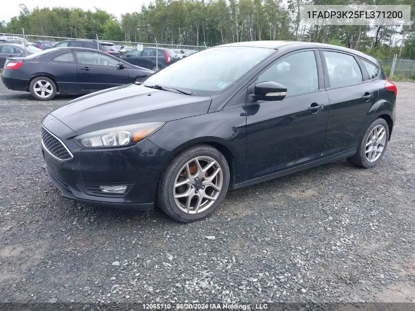 2015 Ford Focus Se VIN: 1FADP3K25FL371200 Lot: 12065110